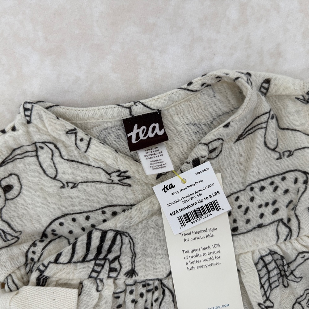 Tea Collection Safari Animals Dress - Picture 2 of 3